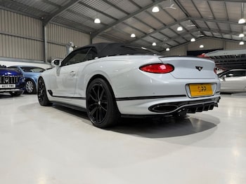 Used Bentley Continental 2019 for sale - 77065087: Photo