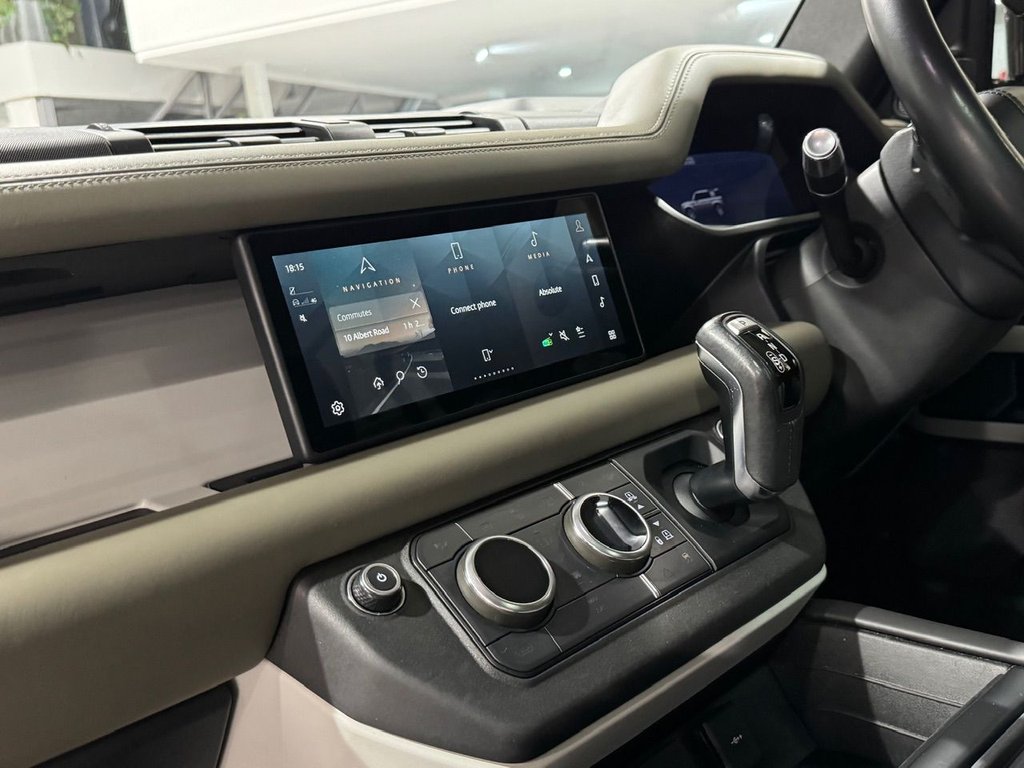 Used Land Rover Defender 2020 for sale - 76536033: Photo 25