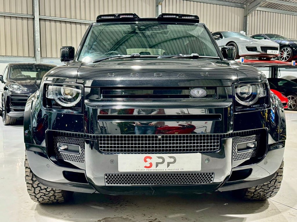 Used Land Rover Defender 2020 for sale - 76536033: Photo 4