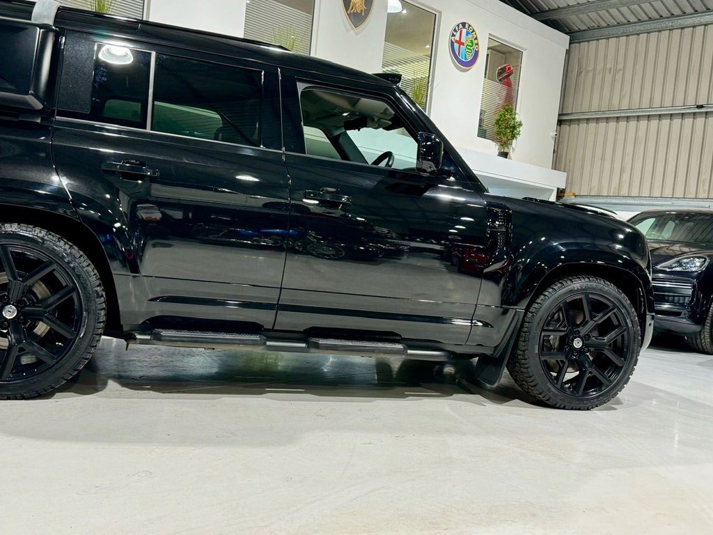 Used Land Rover Defender 2020 for sale - 76536033: Photo 40