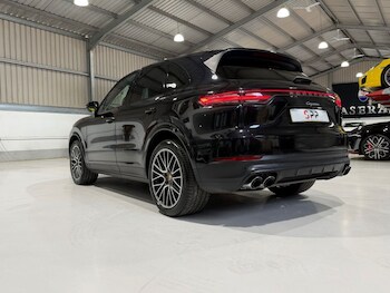 Used Porsche Cayenne 2019 for sale - 78425781: Photo