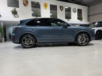 Used Porsche Cayenne 2020 for sale - 79470583: Photo