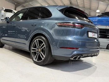 Used Porsche Cayenne 2020 for sale - 79470583: Photo