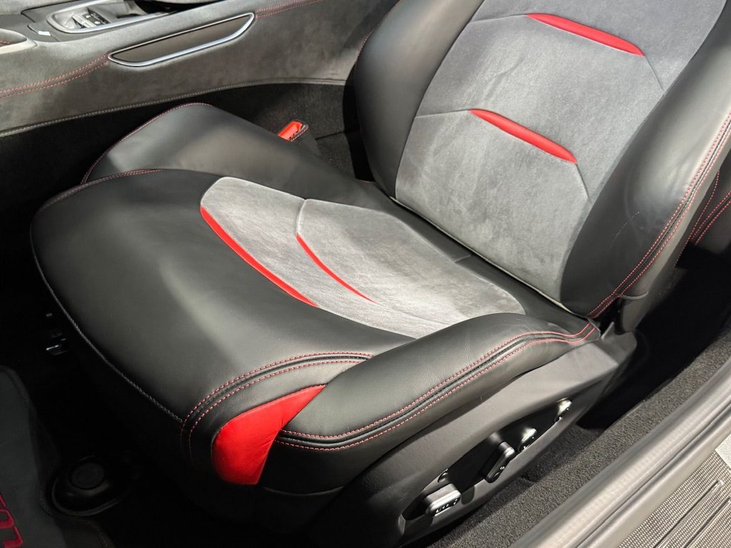 Used Ferrari Roma 2021 for sale - 77592240: Photo 34