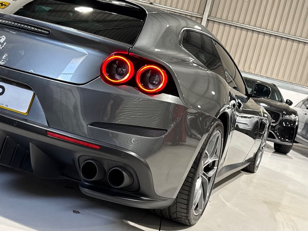 Used Ferrari Roma 2021 for sale - 77592240: Photo 40