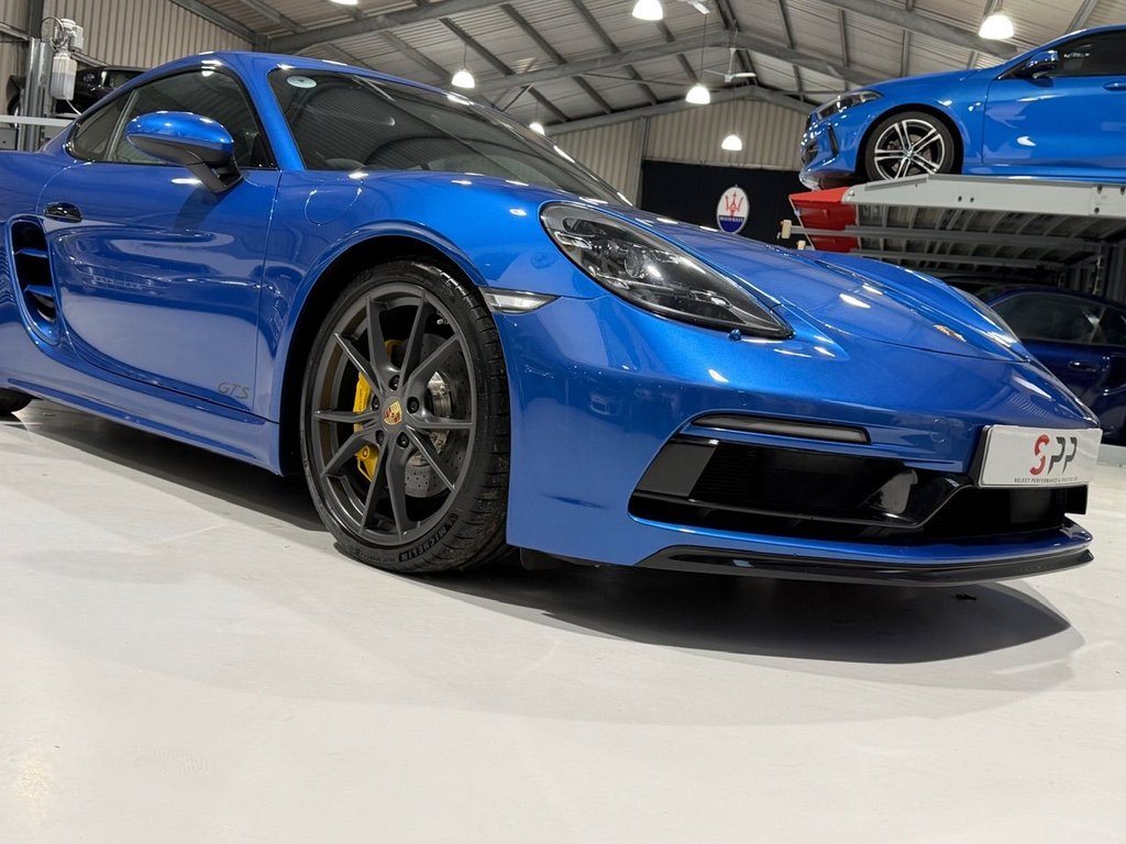 Used Porsche 718 Cayman 2018 for sale - 76386595: Photo 13