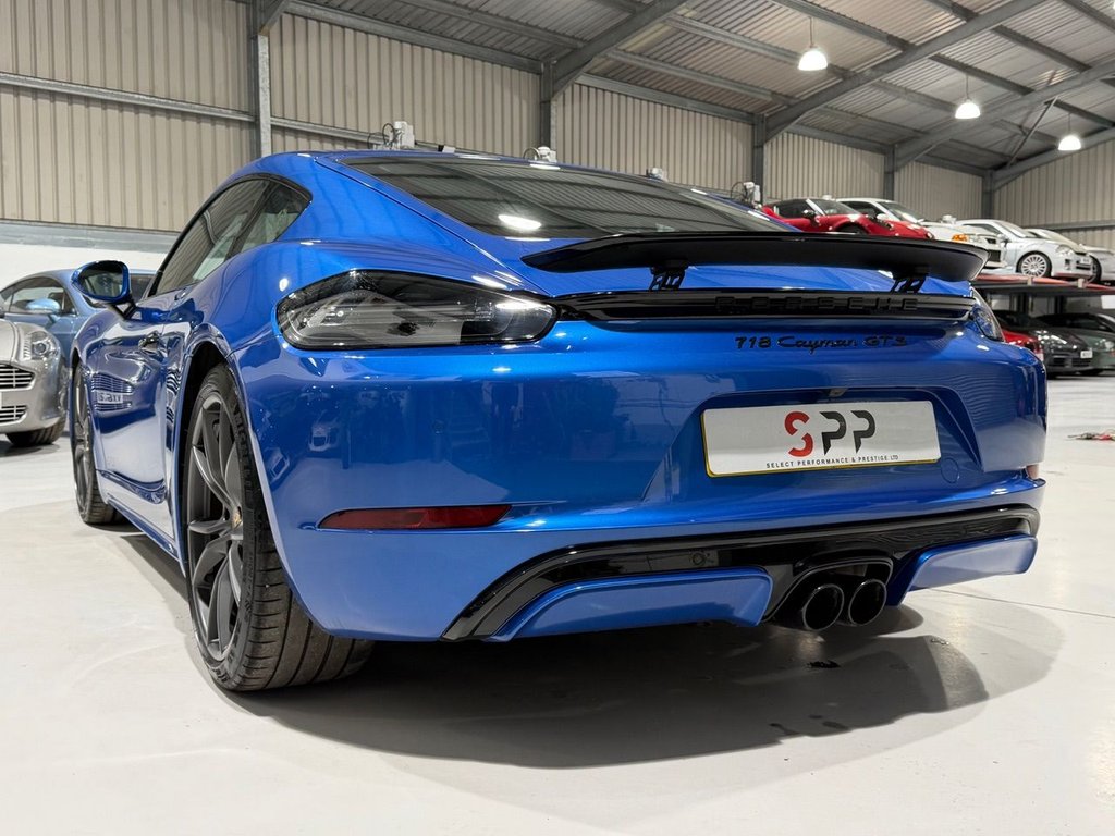 Used Porsche 718 Cayman 2018 for sale - 76386595: Photo 20