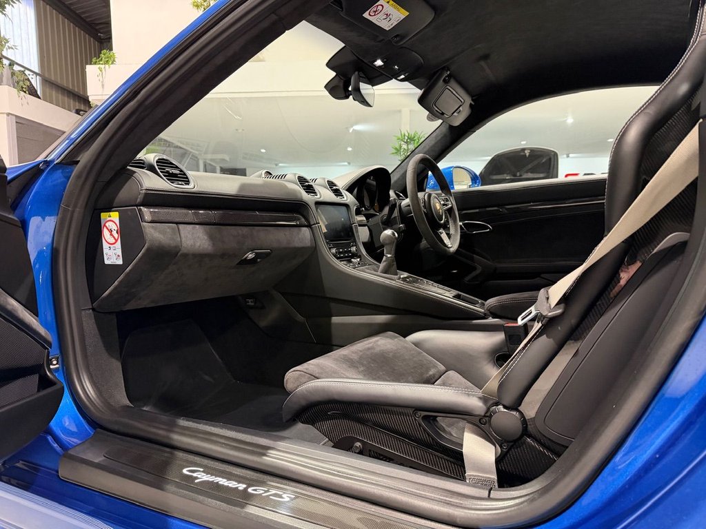 Used Porsche 718 Cayman 2018 for sale - 76386595: Photo 21