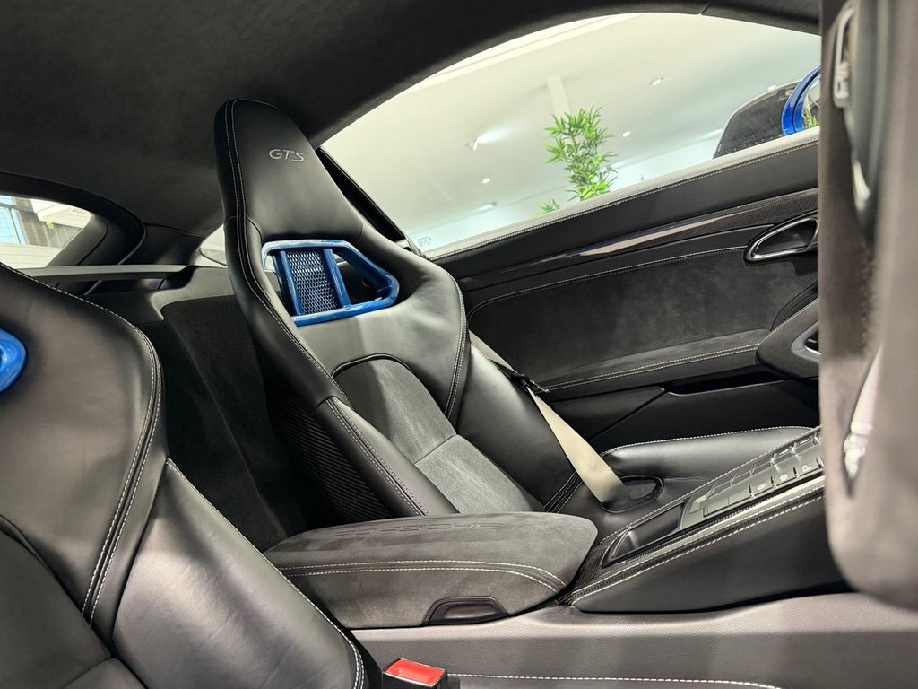 Used Porsche 718 Cayman 2018 for sale - 76386595: Photo 48