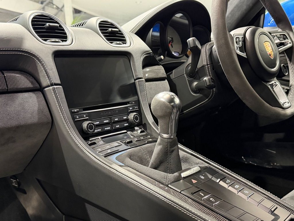 Used Porsche 718 Cayman 2018 for sale - 76386595: Photo 50