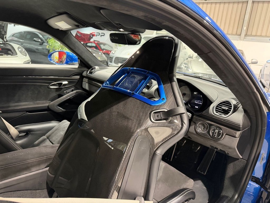 Used Porsche 718 Cayman 2018 for sale - 76386595: Photo 8