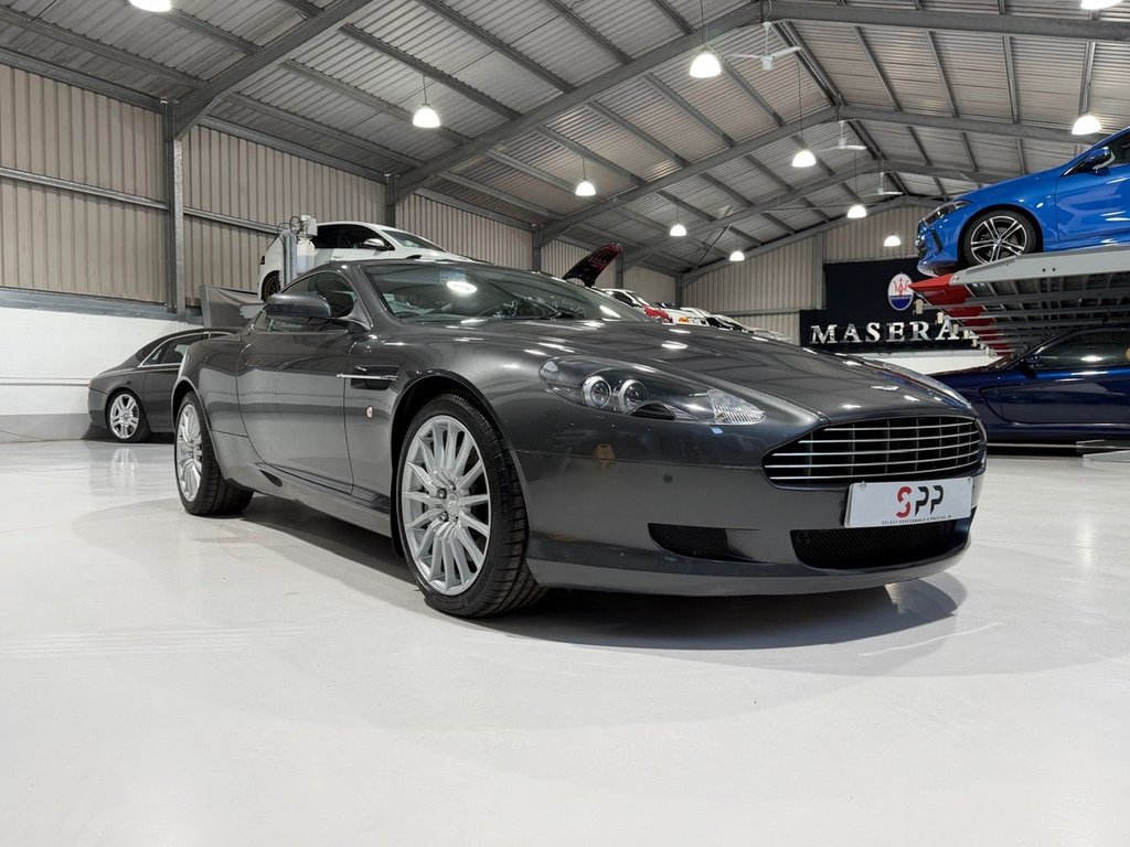 Used Aston Martin DB9 2009 for sale - 76725099: Photo 1