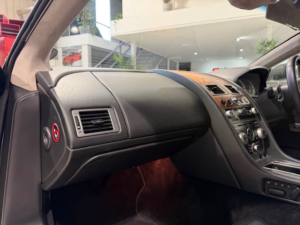 Used Aston Martin DB9 2009 for sale - 76725099: Photo 21