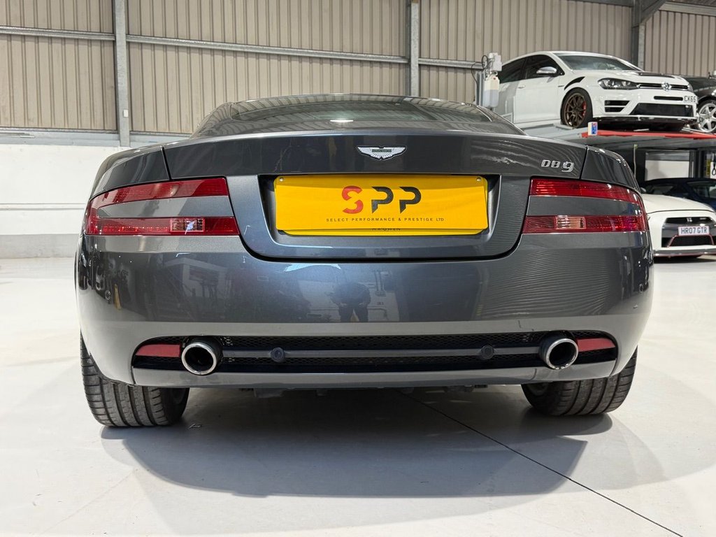 Used Aston Martin DB9 2009 for sale - 76725099: Photo 4