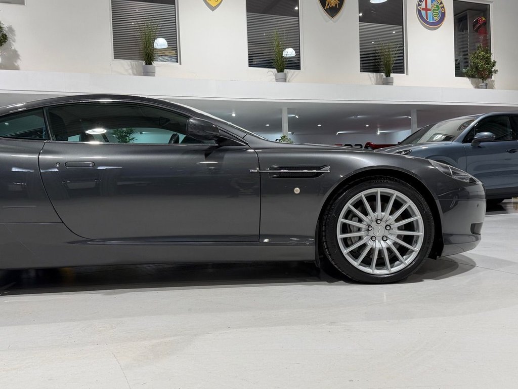 Used Aston Martin DB9 2009 for sale - 76725099: Photo 6