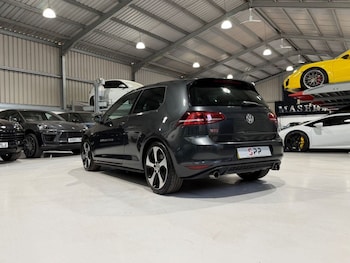 Used Volkswagen Golf 2014 for sale - 78677877: Photo
