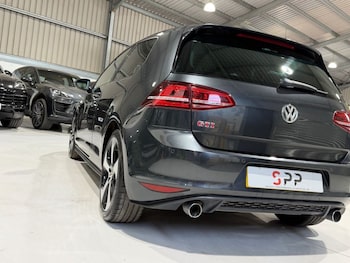 Used Volkswagen Golf 2014 for sale - 78677877: Photo