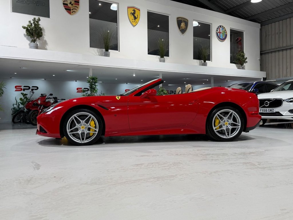 Used Ferrari California 2015 for sale - 78083096: Photo 10