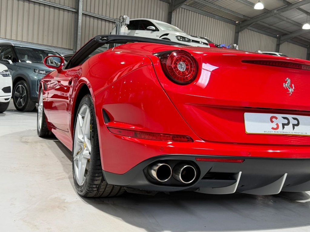 Used Ferrari California 2015 for sale - 78083096: Photo 14