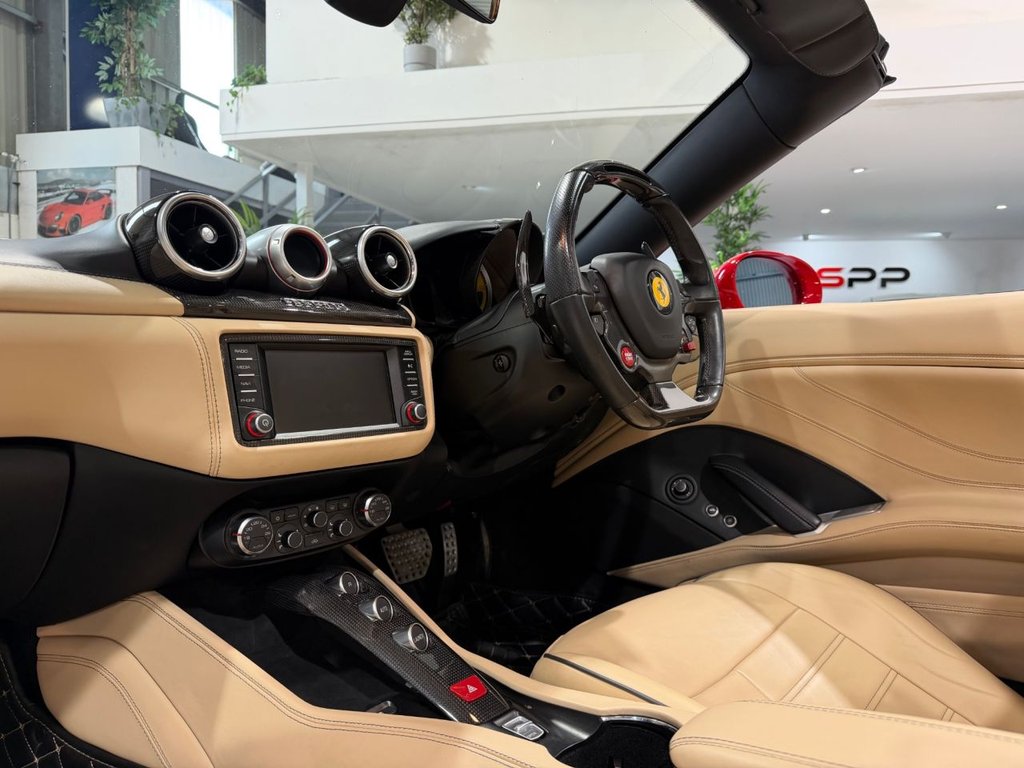 Used Ferrari California 2015 for sale - 78083096: Photo 23