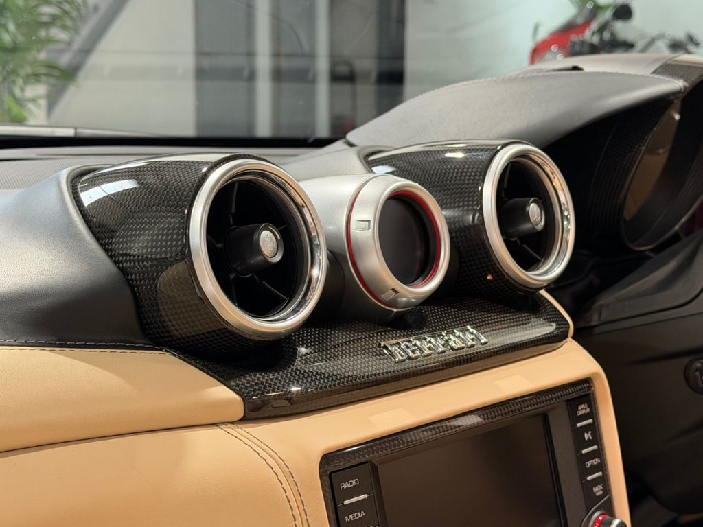 Used Ferrari California 2015 for sale - 78083096: Photo 27