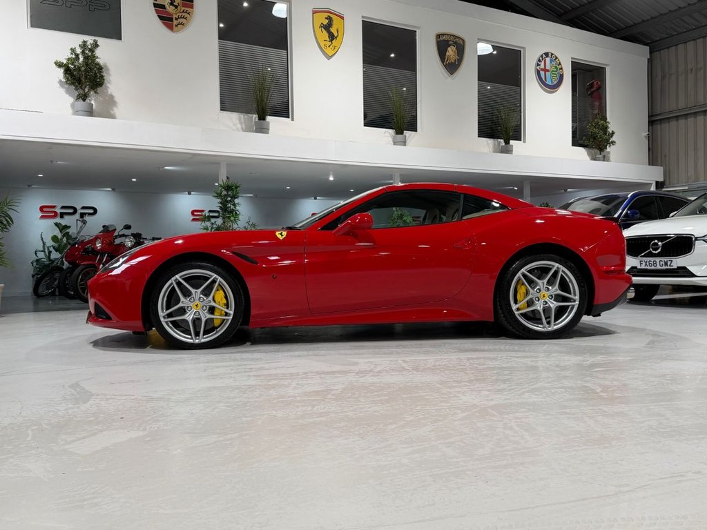 Used Ferrari California 2015 for sale - 78083096: Photo 32
