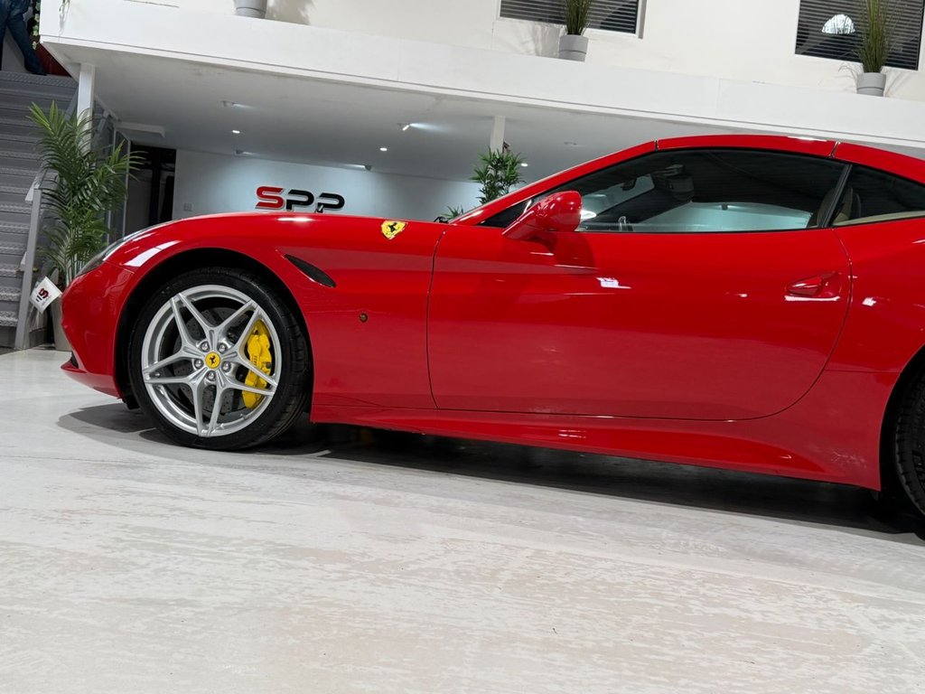 Used Ferrari California 2015 for sale - 78083096: Photo 34