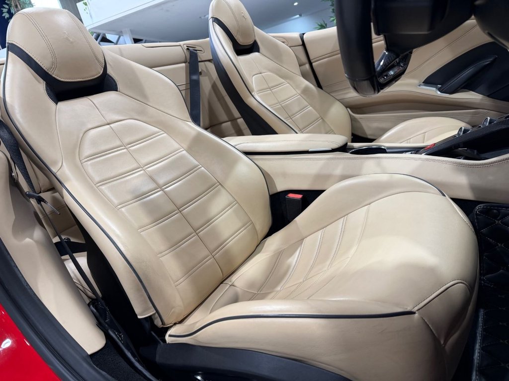 Used Ferrari California 2015 for sale - 78083096: Photo 42