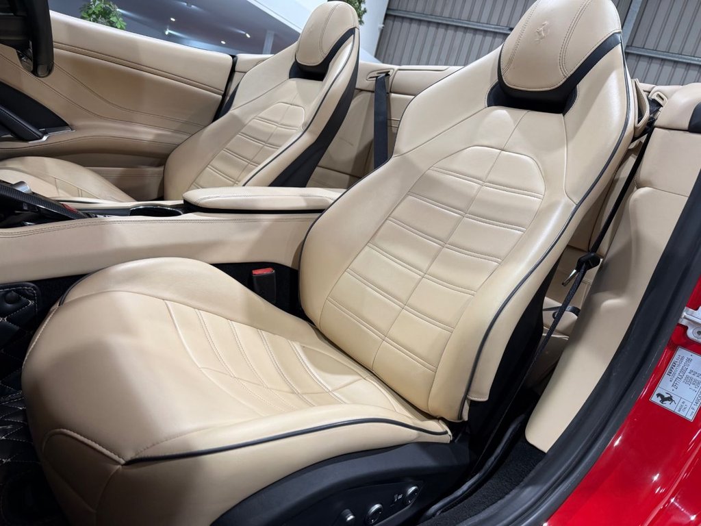 Used Ferrari California 2015 for sale - 78083096: Photo 8