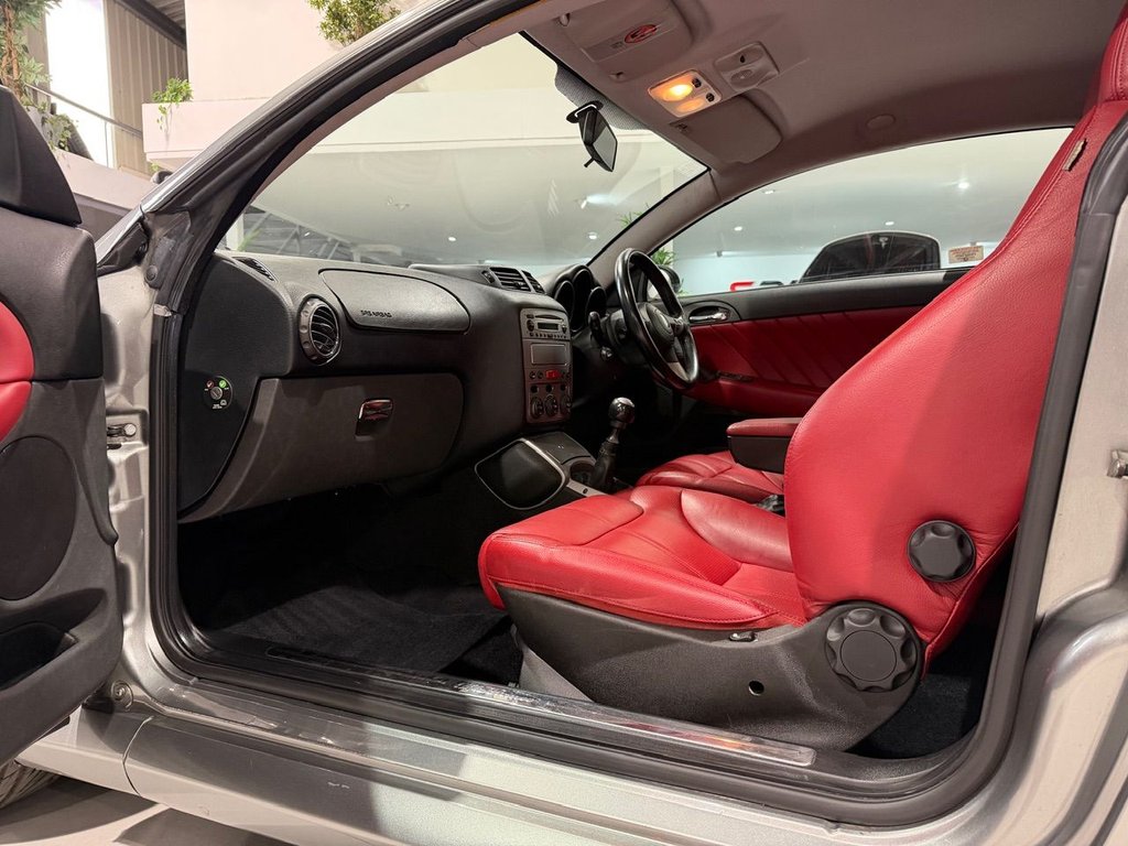 Used Alfa Romeo GT 2005 for sale - 77592239: Photo 14