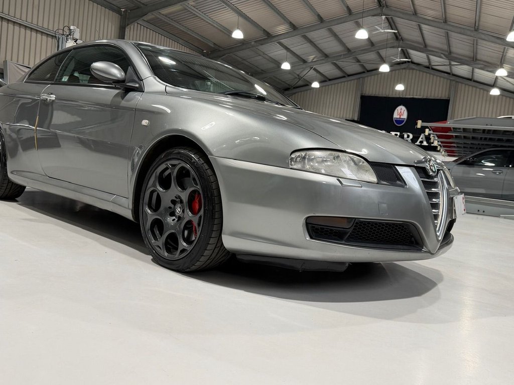 Used Alfa Romeo GT 2005 for sale - 77592239: Photo 5