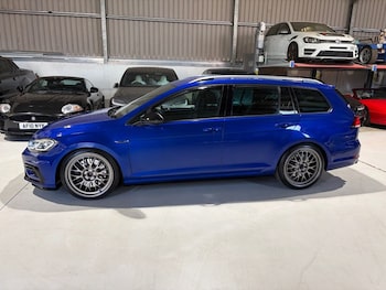 Used Volkswagen Golf 2019 for sale - 79632581: Photo