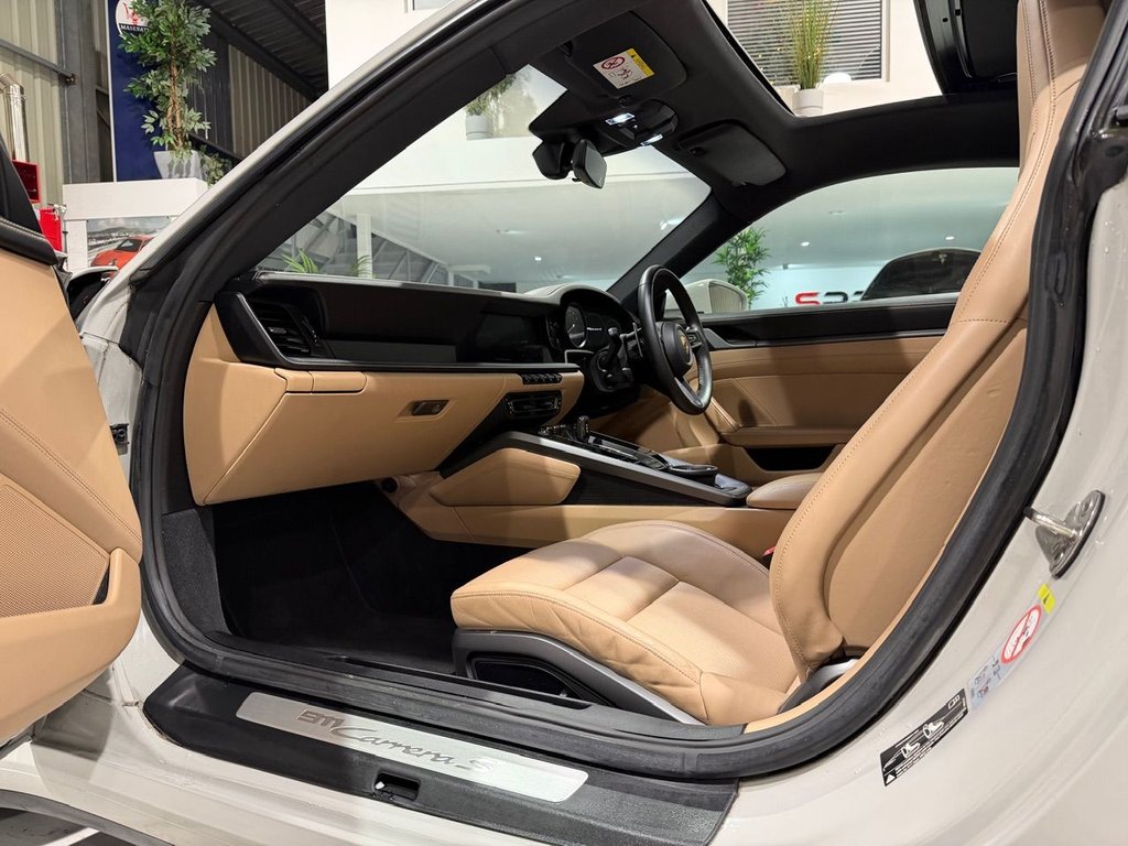 Used Porsche 911 2019 for sale - 76867894: Photo 13