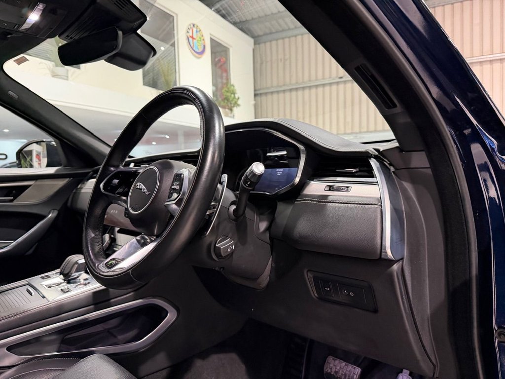 Used Jaguar F-Pace 2022 for sale - 77038089: Photo 40