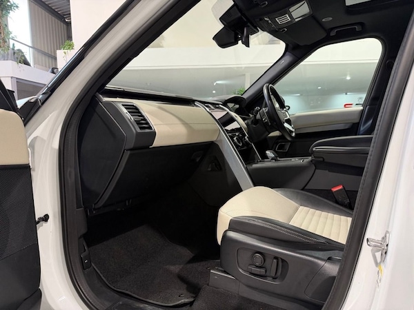 Used Land Rover Discovery 2022 for sale - 76190811: Photo 14