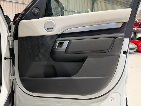 Used Land Rover Discovery 2022 for sale - 76190811: Photo 28