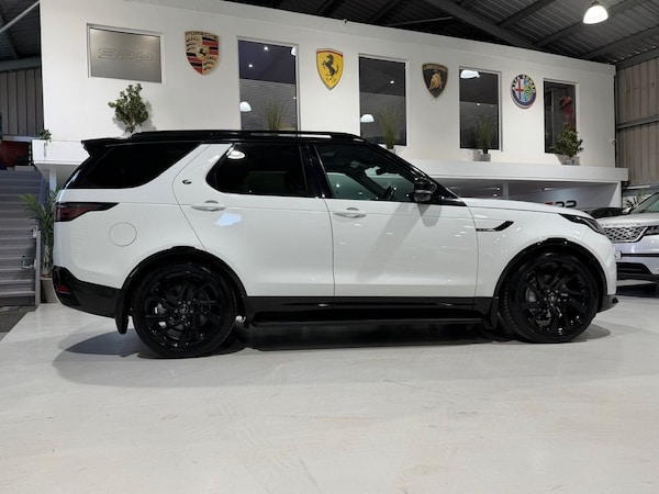 Used Land Rover Discovery 2022 for sale - 76190811: Photo 2