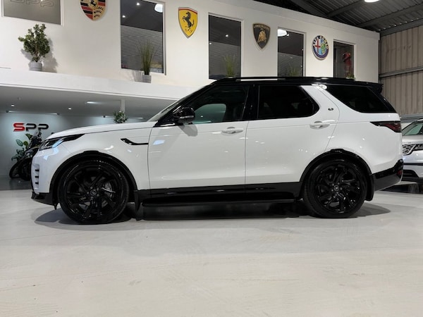Used Land Rover Discovery 2022 for sale - 76190811: Photo 30