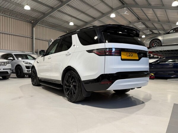 Used Land Rover Discovery 2022 for sale - 76190811: Photo 3
