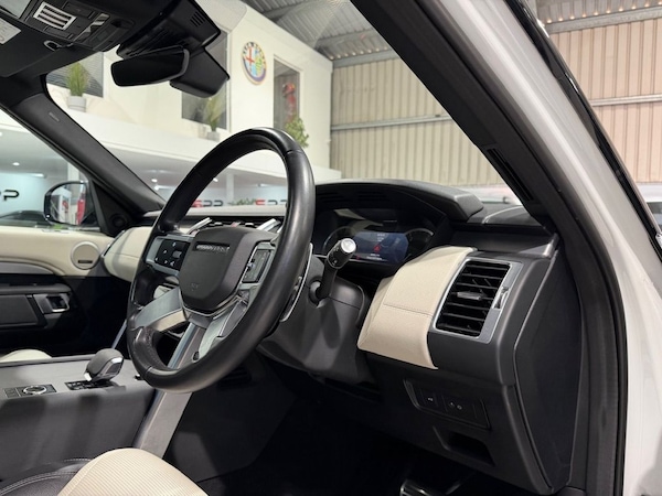 Used Land Rover Discovery 2022 for sale - 76190811: Photo 45