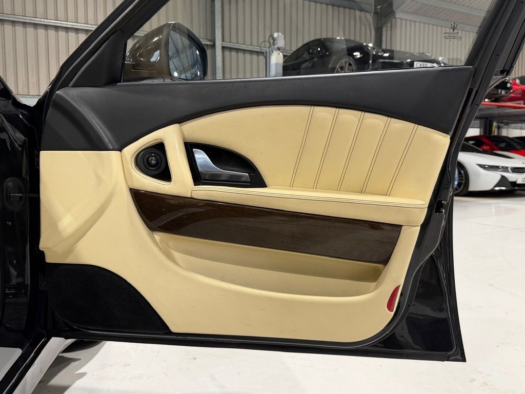 Used Maserati Quattroporte 2009 for sale - 76454127: Photo 27