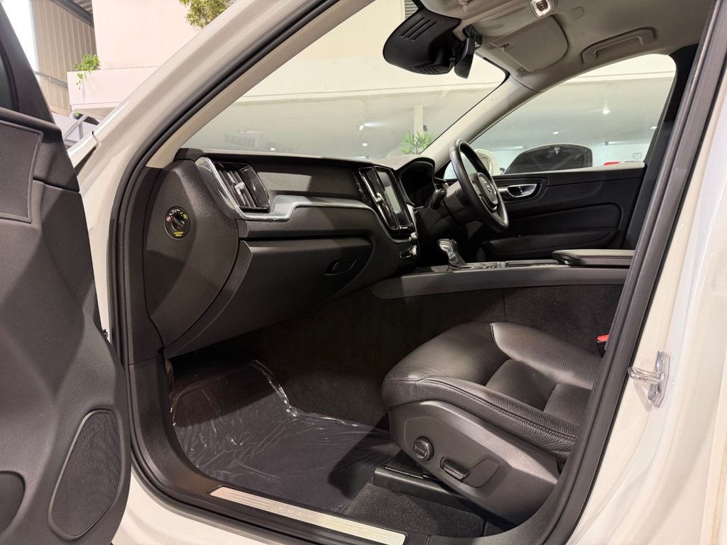 Used Volvo XC60 2018 for sale - 78056427: Photo 13