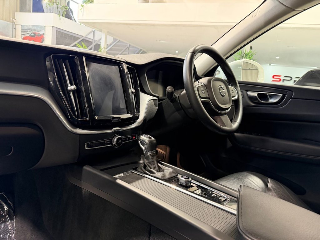 Used Volvo XC60 2018 for sale - 78056427: Photo 17