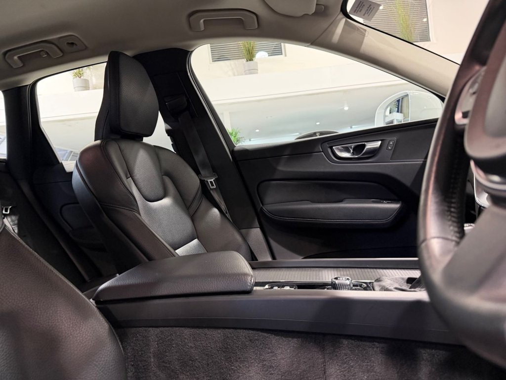 Used Volvo XC60 2018 for sale - 78056427: Photo 21