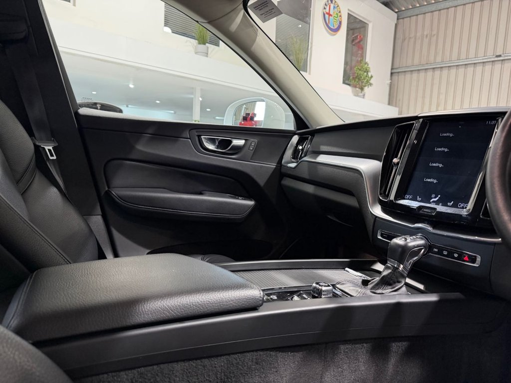 Used Volvo XC60 2018 for sale - 78056427: Photo 37