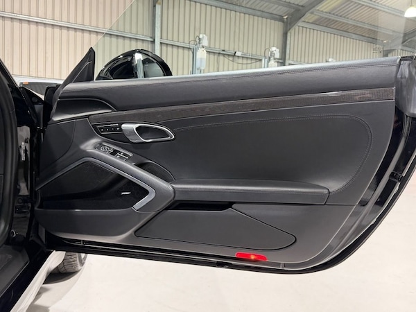 Used Porsche 911 2016 for sale - 76224004: Photo 27