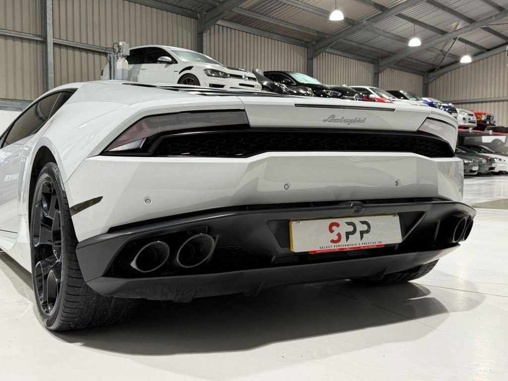 Used Lamborghini Huracan 2014 for sale - 77592247: Photo 10