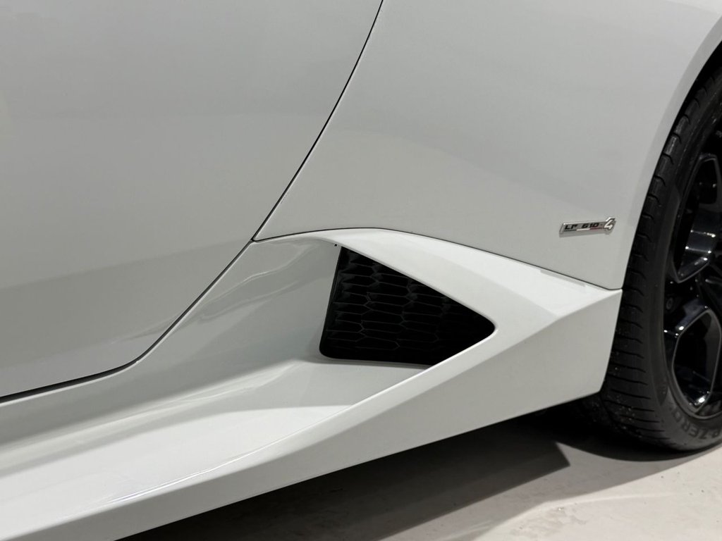 Used Lamborghini Huracan 2014 for sale - 77592247: Photo 15