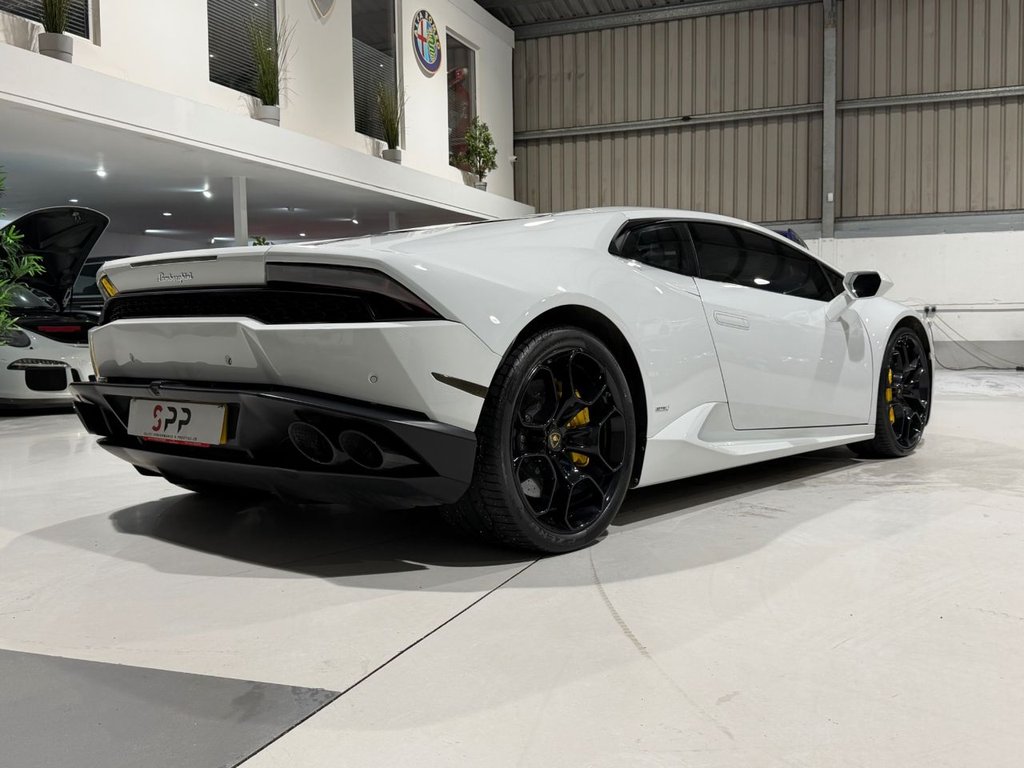 Used Lamborghini Huracan 2014 for sale - 77592247: Photo 31