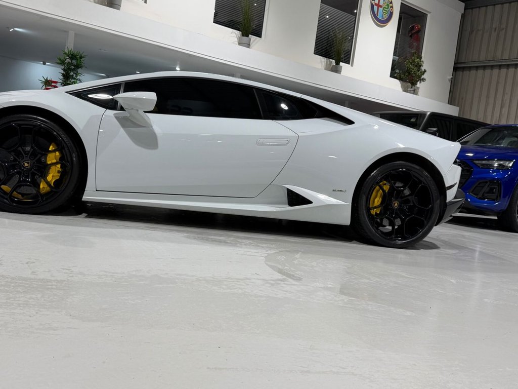 Used Lamborghini Huracan 2014 for sale - 77592247: Photo 38